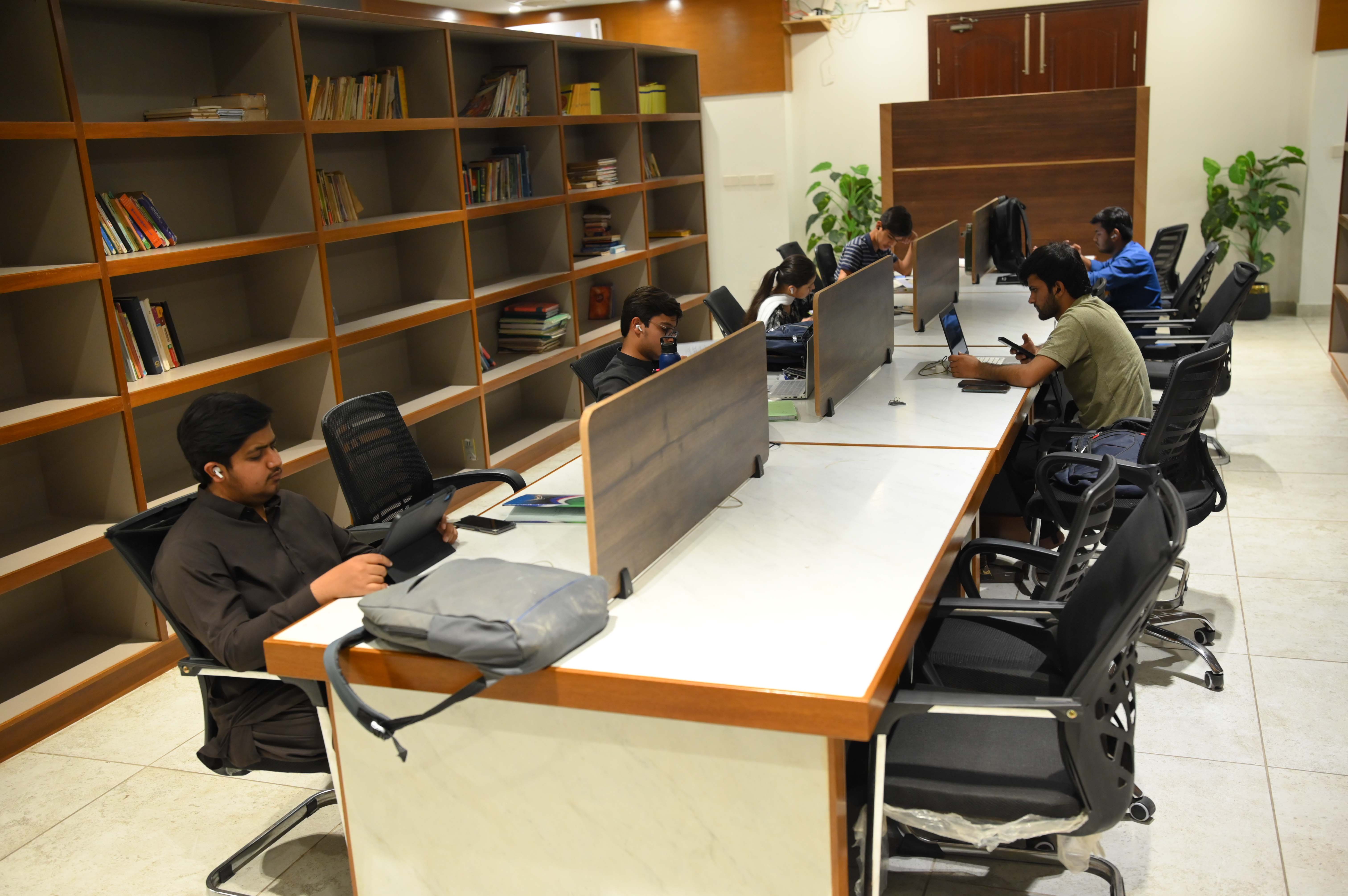 Guru Nanak Library & Pathshala Building